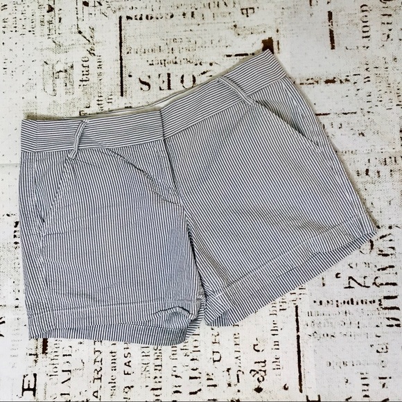 J. Crew Pants - J.Crew City Fit Gray White Pinstriped Shorts 8